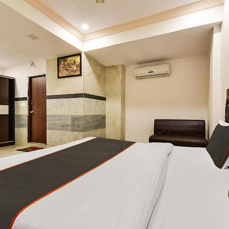 Super Hotel O Ratnam Palace Udaipur Luaran gambar