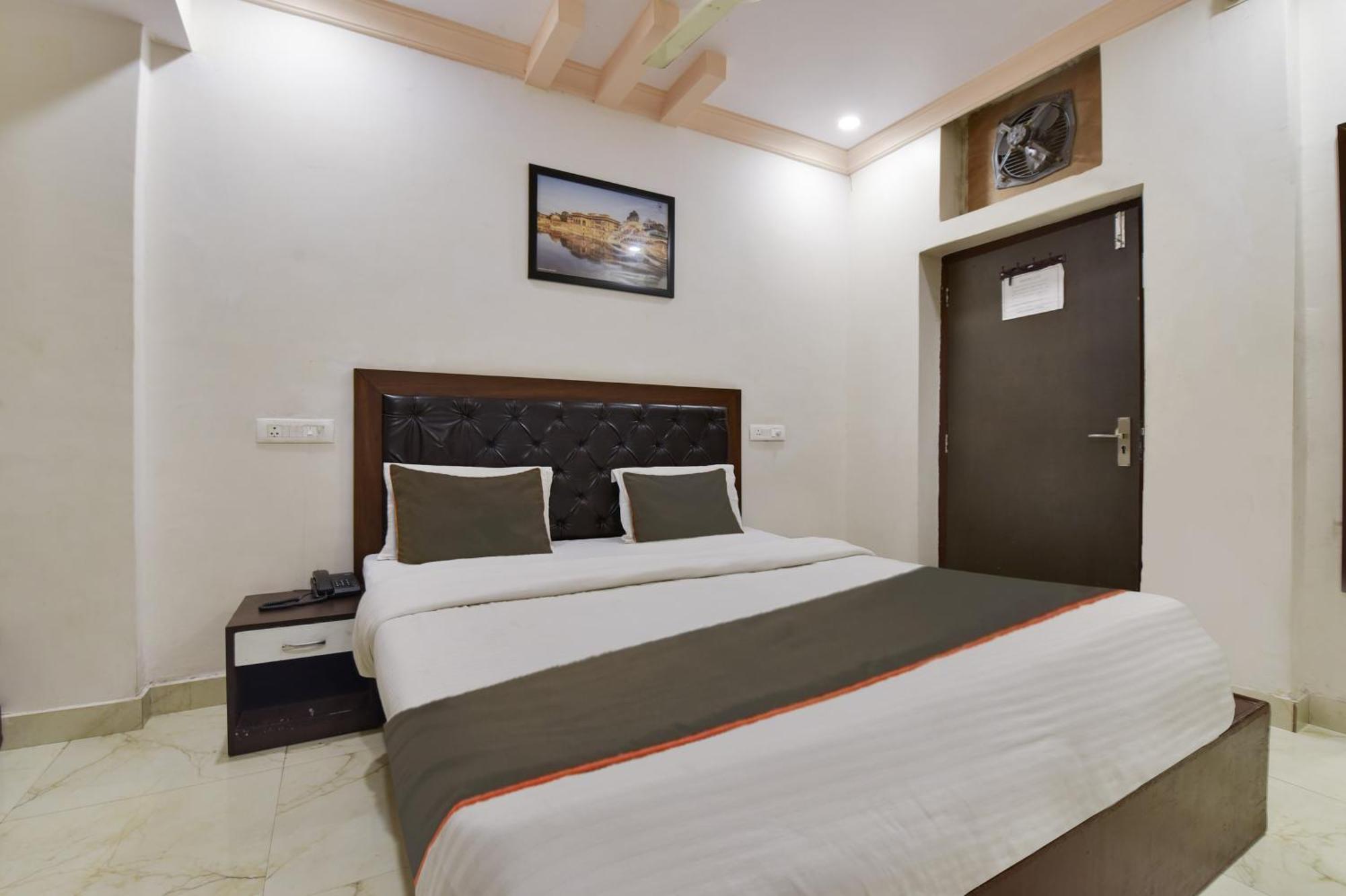 Super Hotel O Ratnam Palace Udaipur Luaran gambar