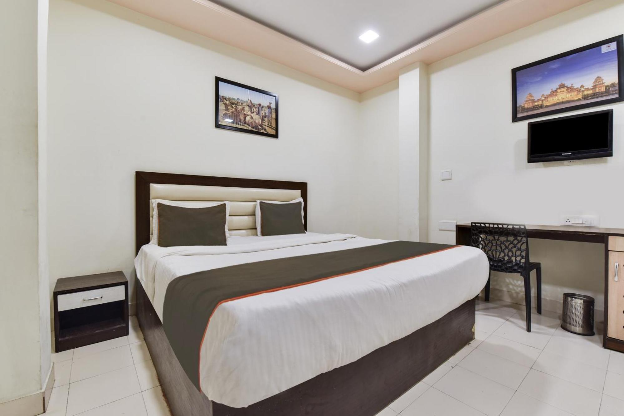 Super Hotel O Ratnam Palace Udaipur Luaran gambar